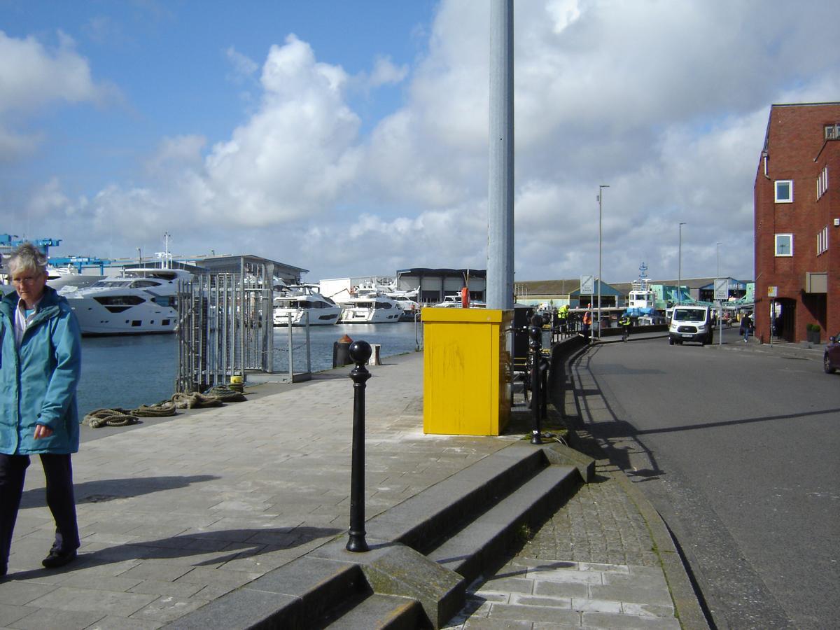 Quay House Hotel Poole Bagian luar foto