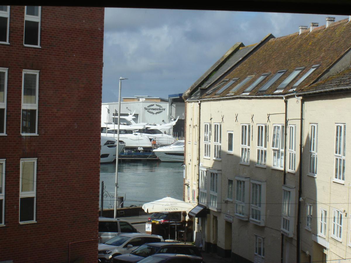 Quay House Hotel Poole Bagian luar foto